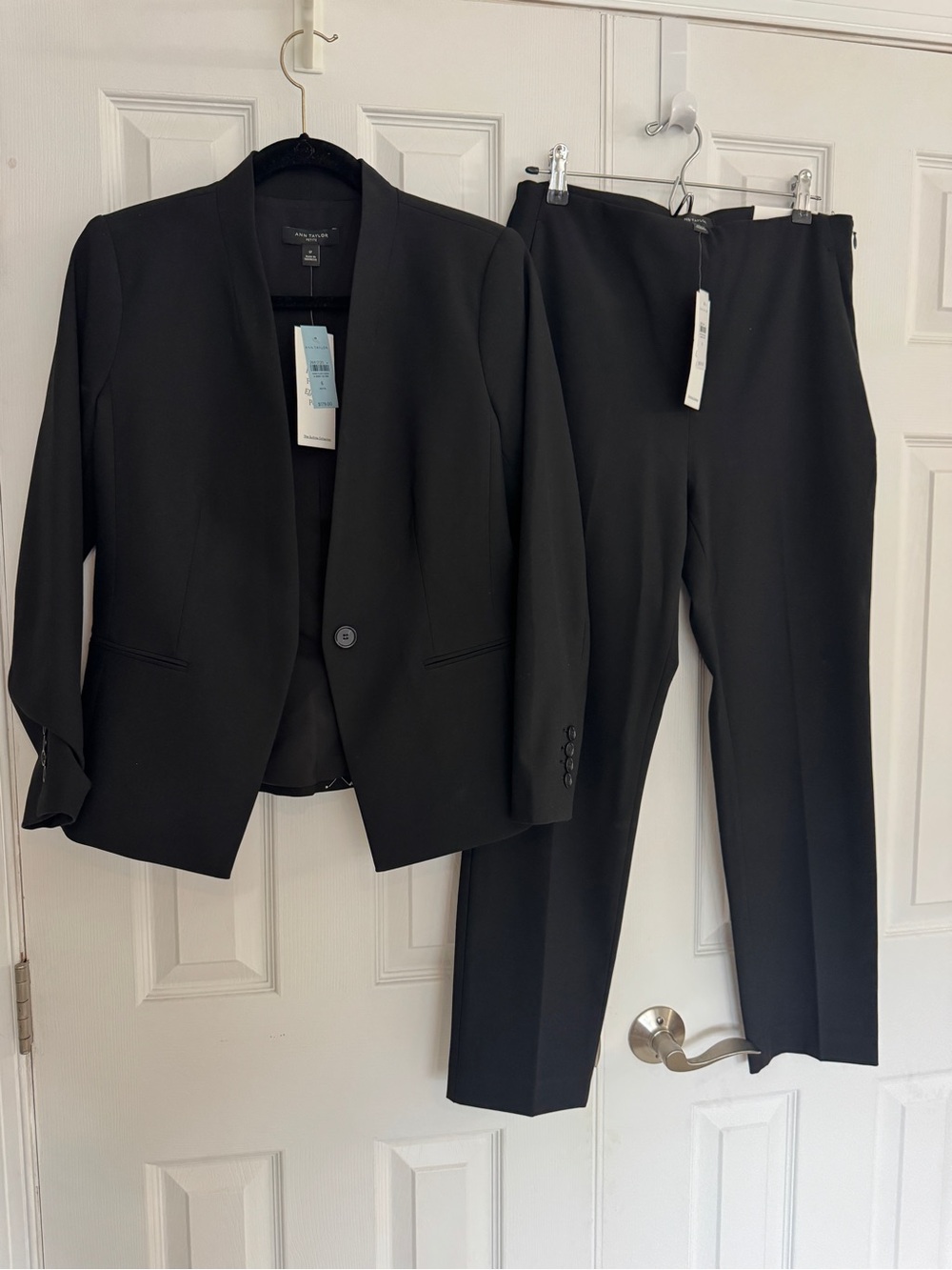 Ann Taylor Women's Suit NWT